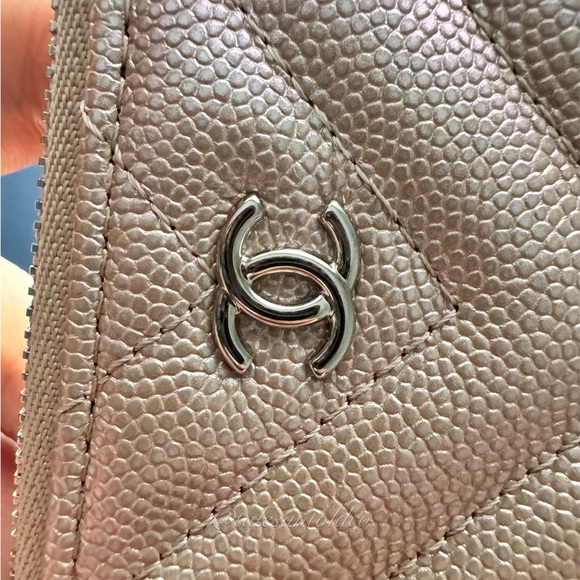 Excellent condition 17B rose gold mini ocase SHW - Picture 8 of 11